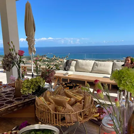 Villa Mare D'argentu La *